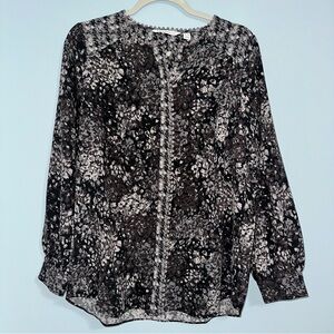 🦋 NWOT Isaac Mizrahi Button down blouse 6